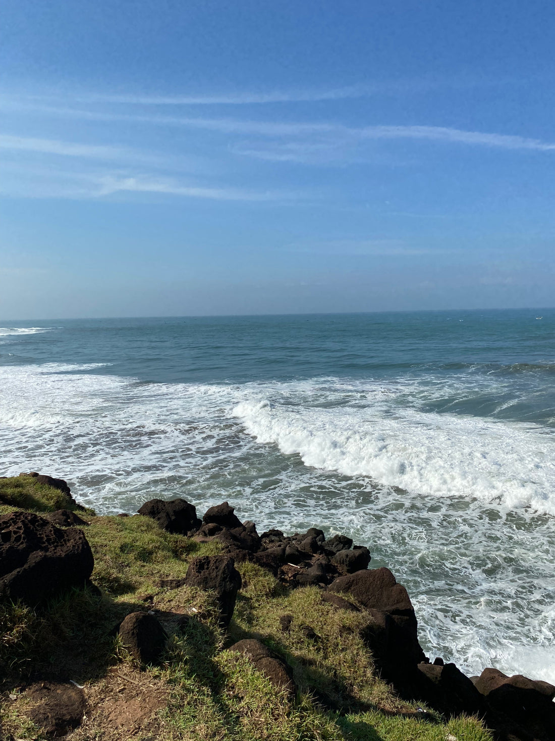 Wisata Alam di Garut: Pantai Puncak Guha